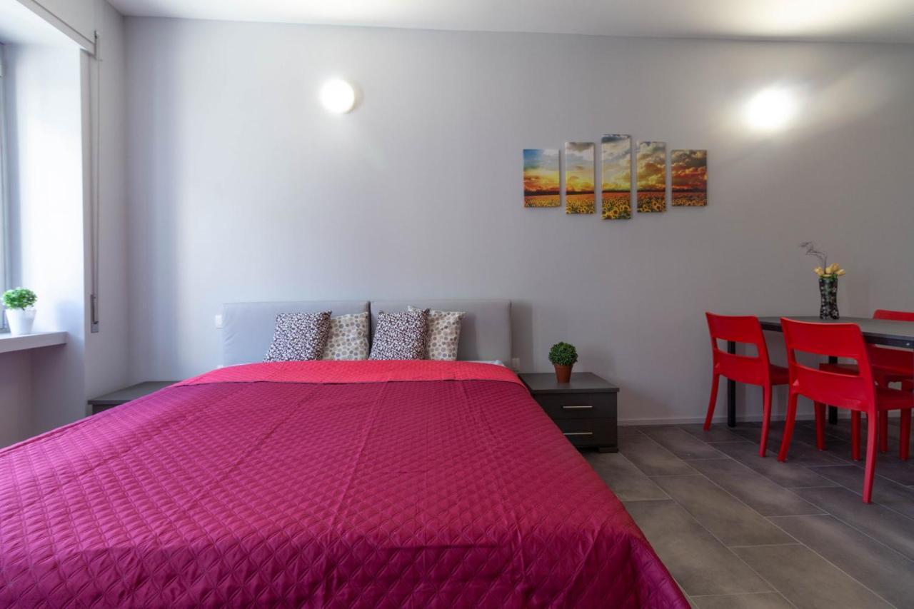 Appartamento Girasole - Affitti Brevi Italia Lecco Bagian luar foto